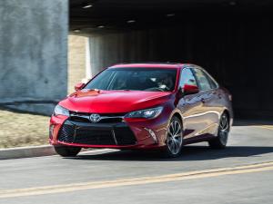 Toyota Camry XSE 2015 года